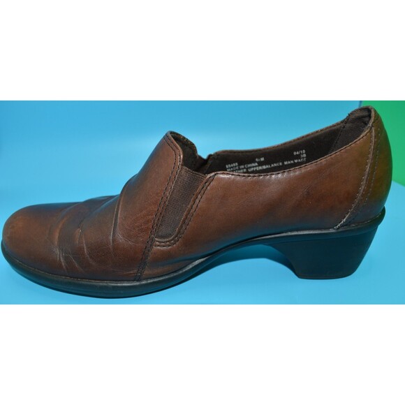 Clark's Slip On Dress Shoes / Sz 6.5 / Brown / Comfort / Leather - Picture 5 of 9